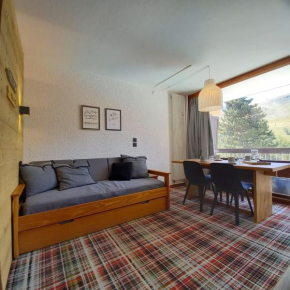 T2 Mountain with Pool & Direct Access to Slopes